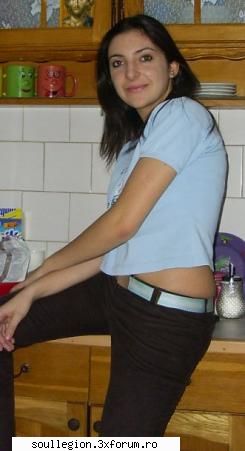poze noi poze noi? hihi first first ziceti voi nus faina modesta kiss all,si luv bro